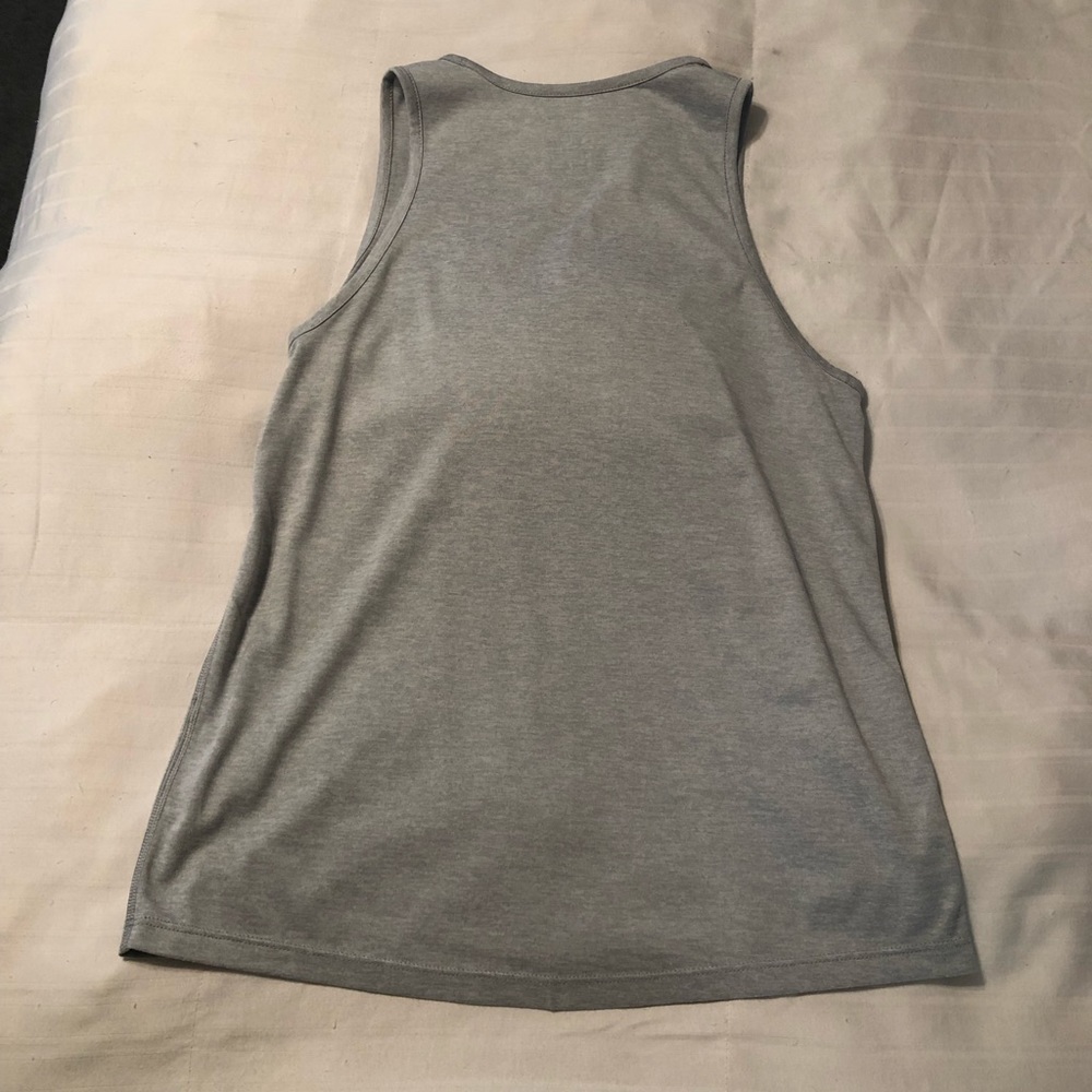 Nike Tank Top - Picture 2 of 4